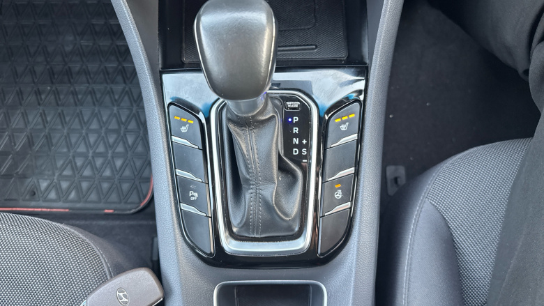 Hyundai IONIQ 1.6 GDi Hybrid Premium 5dr DCT Hybrid Hatchback